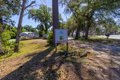 834 Bayshore Drive, Niceville, FL 32578 - Photo 59