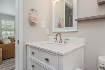 254 E Iris Lane E, Defuniak Springs, FL 32433 - Photo 15