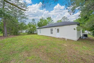 254 E Iris Ln E, Defuniak Springs, FL 32433 - Photo 29