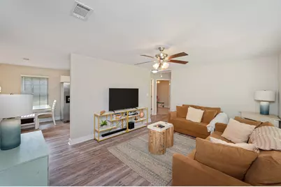 254 E Iris Lane E, Defuniak Springs, FL 32433 - Photo 9