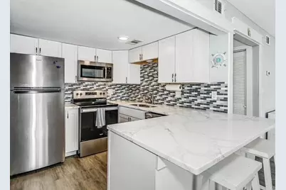 308 Miracle Strip Parkway #1C, Fort Walton Beach, FL 32548 - Photo 9