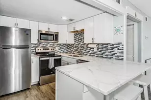 308 Miracle Strip Pkwy, Fort Walton Beach, FL 32548 - Photo 9