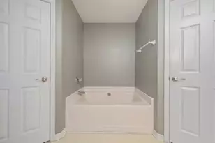 430 Hatchee Dr, Crestview, FL 32536 - Photo 35