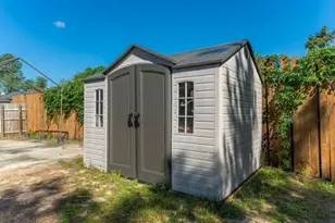 430 Hatchee Dr, Crestview, FL 32536 - Photo 9