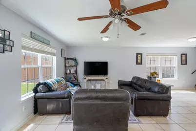 291 Dahlquist Drive, Crestview, FL 32539 - Photo 15