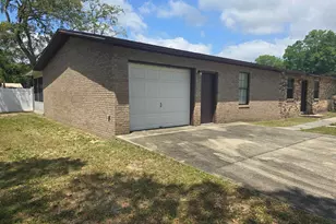 818 Lark St, Fort Walton Beach, FL 32547 - Photo 9