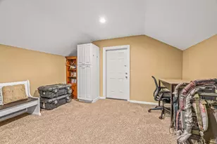 5105 Pasco Broxson Cir, Holt, FL 32564 - Photo 29