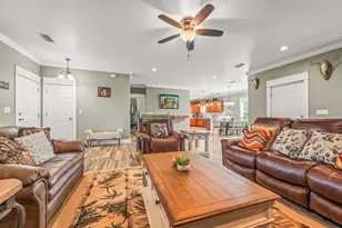 5105 Pasco Broxson Cir, Holt, FL 32564 - Photo 11