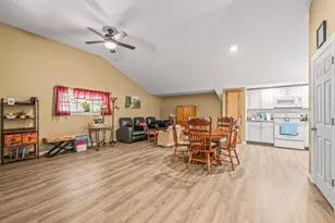 5105 Pasco Broxson Cir, Holt, FL 32564 - Photo 49