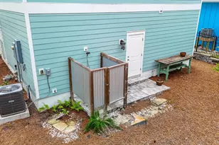 219 E Lakeshore Dr E, Panama City Beach, FL 32413 - Photo 11