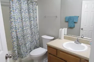 1014 Airport Rd, Destin, FL 32541 - Photo 21