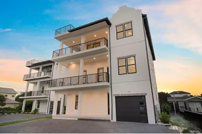 336 S Holiday Road S, Destin, FL 32550 - Photo 1