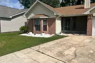 65 NW Olde Cypress Circle, Fort Walton Beach, FL 32548 - Photo 1