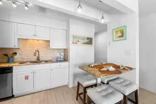 17614 Front Beach Rd, Panama City Beach, FL 32413 - Photo 11