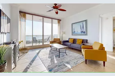 15100 Emerald Coast Parkway #UNIT PH4, Destin, FL 32541 - Photo 3