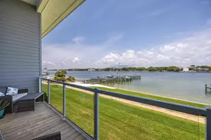 340 Bluefish Dr, Fort Walton Beach, FL 32548 - Photo 1