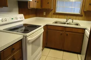 106 Valencia Dr, Fort Walton Beach, FL 32547 - Photo 5