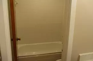 106 Valencia Dr, Fort Walton Beach, FL 32547 - Photo 23