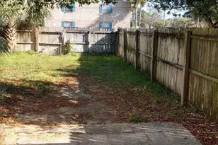 106 Valencia Dr, Fort Walton Beach, FL 32547 - Photo 27