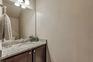 8726 Brown Pelican Cir, Navarre, FL 32566 - Photo 35