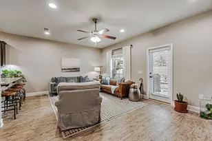 8726 Brown Pelican Cir, Navarre, FL 32566 - Photo 9