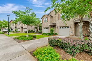 8726 Brown Pelican Cir, Navarre, FL 32566 - Photo 1