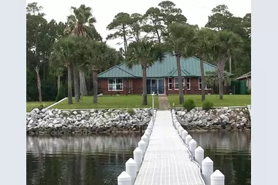 6735 Tidewater Drive, Navarre, FL 32566 - Photo 17