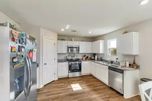 756 Graysen Ln, Defuniak Springs, FL 32435 - Photo 5