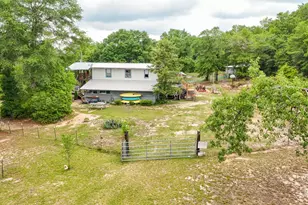 841 N 1st Street N, Defuniak Springs, FL 32433 - Photo 17