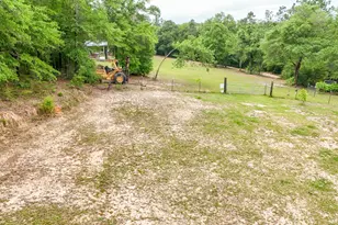 841 N 1st Street N, Defuniak Springs, FL 32433 - Photo 15