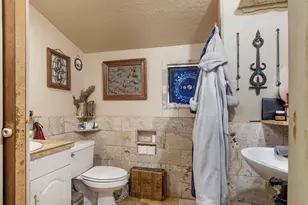 841 N 1st Street N, Defuniak Springs, FL 32433 - Photo 43