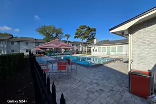 605 Colonial Dr, Fort Walton Beach, FL 32547 - Photo 13