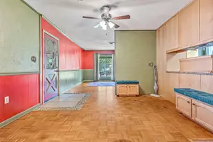 406 NW Sherry Circle NW, Fort Walton Beach, FL 32548 - Photo 9