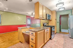 406 NW Sherry Circle NW, Fort Walton Beach, FL 32548 - Photo 11