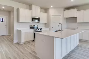 1656 Amaya Ln, Gulf Breeze, FL 32563 - Photo 5