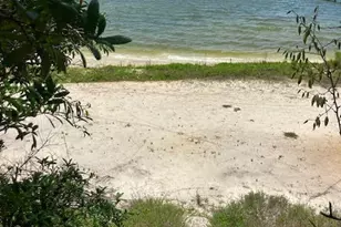 2847 US Hwy 98, Mary Esther, FL 32569 - Photo 1