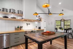 202 Bonita Dr, Defuniak Springs, FL 32433 - Photo 5