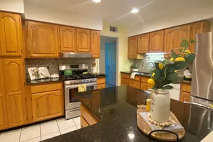 22 10th St, Shalimar, FL 32579 - Photo 13