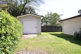 22 10th St, Shalimar, FL 32579 - Photo 43