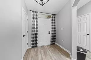 5123 Whitehurst Ln, Crestview, FL 32536 - Photo 3