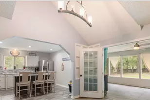 5986 Chardee Rd, Crestview, FL 32539 - Photo 5