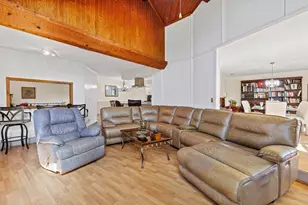 54 E Country Club Dr E, Destin, FL 32541 - Photo 9