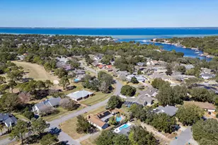 54 E Country Club Dr E, Destin, FL 32541 - Photo 35