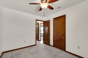 223 W Pinoak Ct W, Crestview, FL 32539 - Photo 13