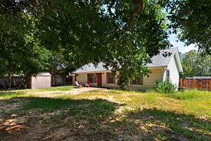 223 W Pinoak Ct W, Crestview, FL 32539 - Photo 27