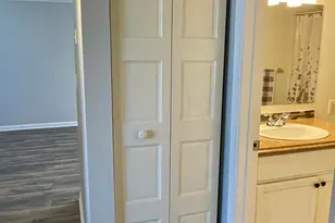 201 E College Blvd E, Niceville, FL 32578 - Photo 7