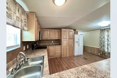 123 Marigold Avenue, Defuniak Springs, FL 32433 - Photo 11