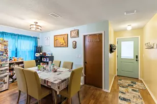 1121 37th St, Niceville, FL 32578 - Photo 9