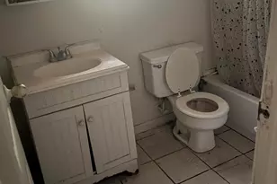 401-409 Brock East Ave, Crestview, FL 32539 - Photo 5