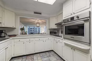 900 Gulf Shore Dr, Destin, FL 32541 - Photo 17